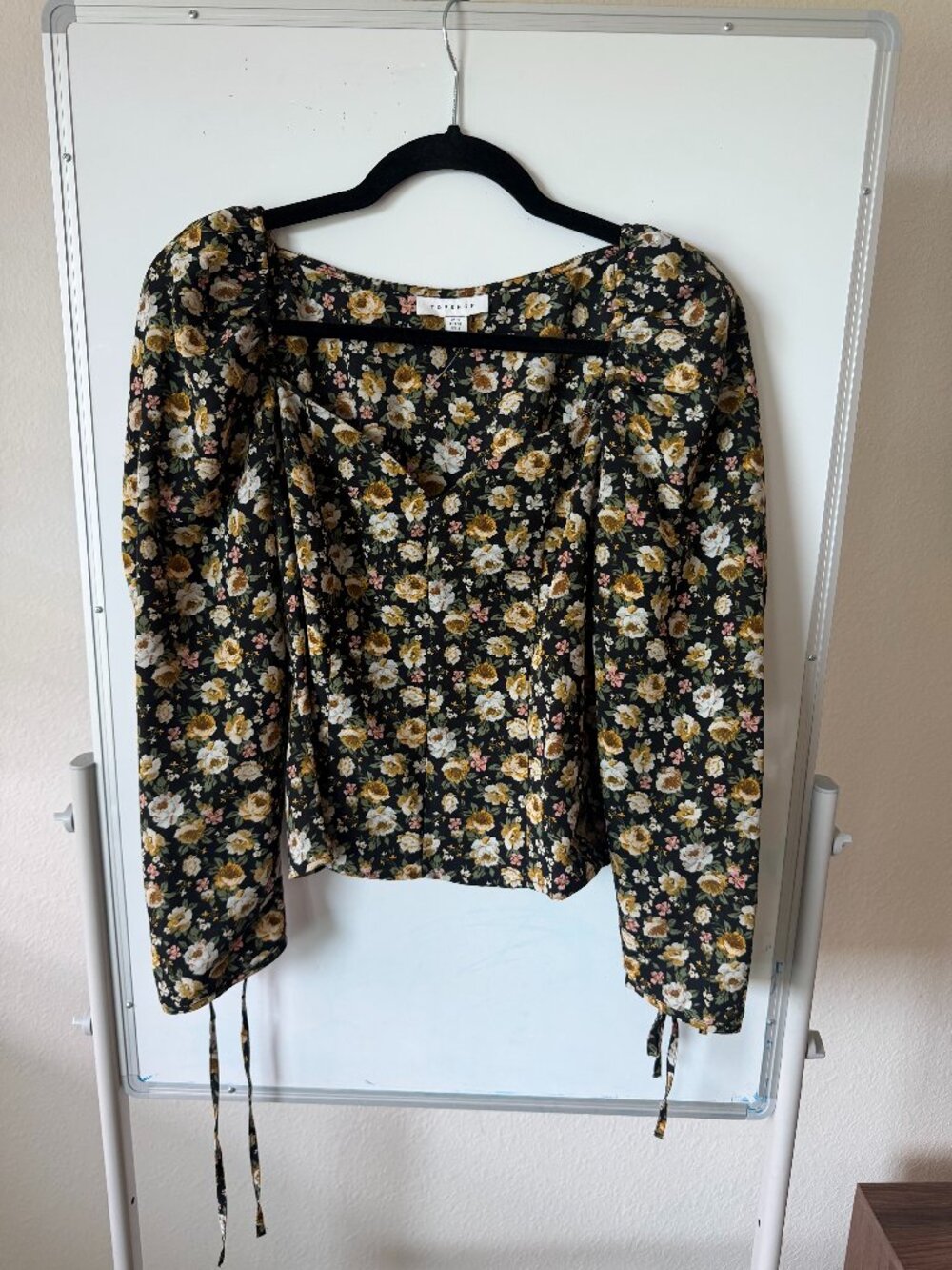 TOP SHOP Yellow Floral Blouse US Size 6
